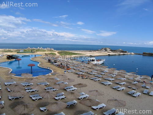 Dolphin Marina Hotel 13